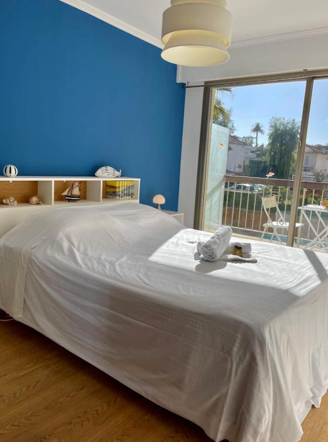 Seafront One Bedroom Apartment With A Terrasse Swimming Pool And A Parking Antibes Exteriör bild