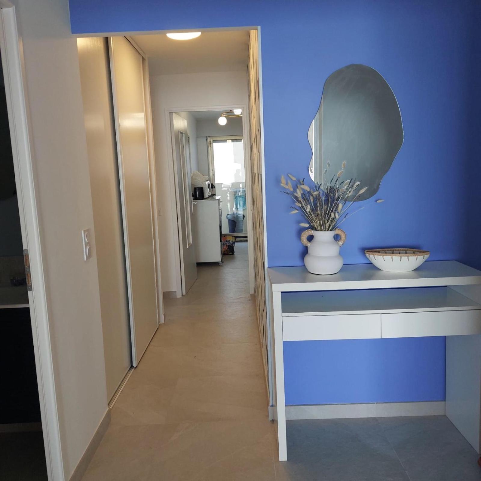Seafront One Bedroom Apartment With A Terrasse Swimming Pool And A Parking Antibes Exteriör bild